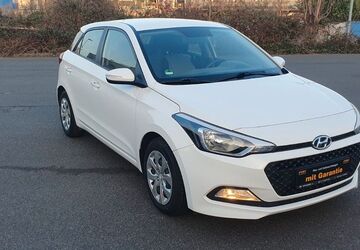 Hyundai i20 82.000 km 7.499 &euro; Frankfurt am Main 60386