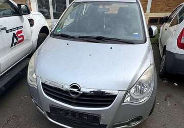 Opel Agila 125.000 km 1.950 &euro; Offenbach am Main 63069