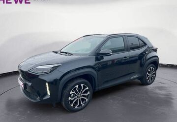 Toyota Yaris Cross 1.500 km 29.990 &euro; Dieburg 64807