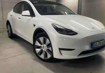 Tesla Model Y 90.000 km 29.300 &euro; Darmstadt 64295