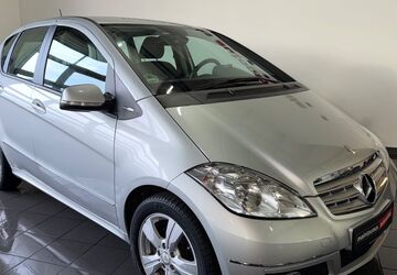 Mercedes-Benz A 180 40.000 km 9.900 &euro; Hofheim-Wallau 65719