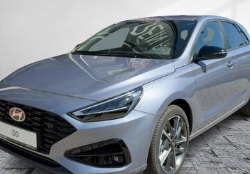 Hyundai i30 9.999 km 27.790 &euro; Frankfurt 60314