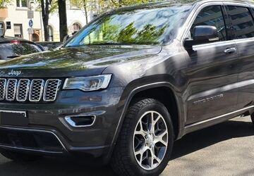 Jeep Cherokee 128.000 km 22.500 &euro; Offenbach am Main 63069