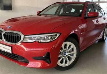BMW 330 42.191 km 26.977 &euro; Hofheim 65719