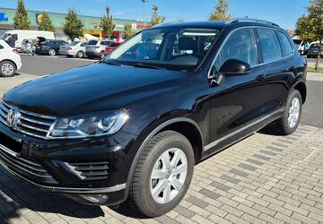 VW Touareg 262.000 km 13.500 &euro; Hanau 63450
