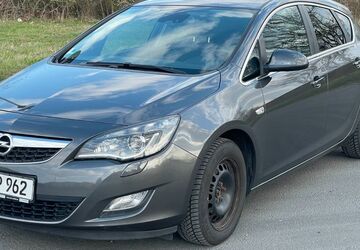 Opel Astra 152.000 km 4.800 &euro; Bad Nauheim 61231