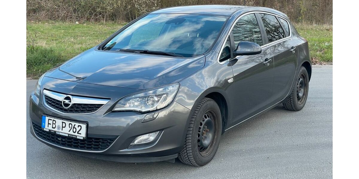 Opel Astra 152.000 km 4.800 &euro; Bad Nauheim 61231