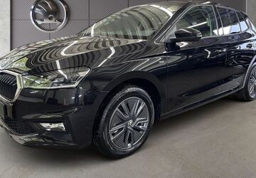 Skoda Fabia 4.500 km 23.990 &euro; Frankfurt am Main 60326