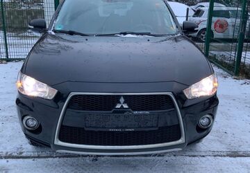 Mitsubishi Outlander 217.618 km 5.500 &euro; Frankfurt am Main 60486