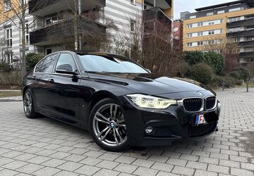 BMW 330 256.555 km 12.990 &euro; Frankfurt am Main 60486