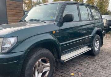 Toyota Land Cruiser 330.000 km 5.900 &euro; Frankfurt am Main 60486