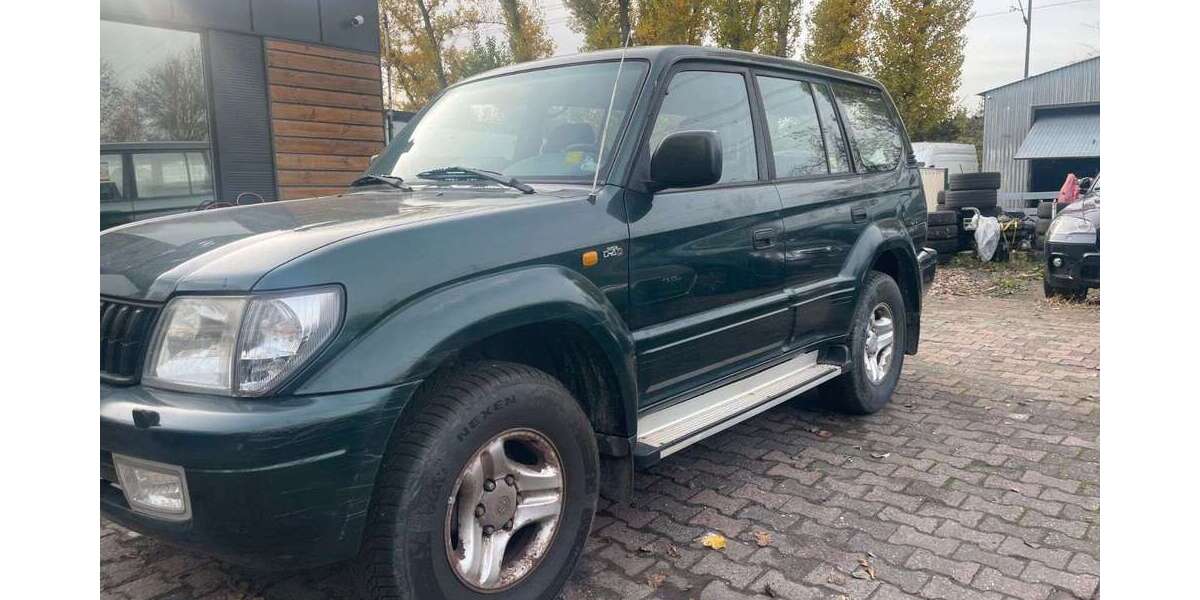 Toyota Land Cruiser 330.000 km 5.900 &euro; Frankfurt am Main 60486