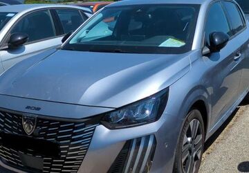 Peugeot 208 7.373 km 15.580 &euro; Rüsselsheim 65428