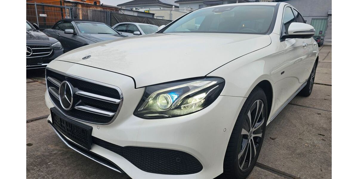 Mercedes-Benz E 300 95.000 km 25.999 &euro; Hattersheim 65795