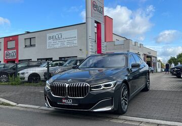 BMW 750 79.998 km 51.950 &euro; Hanau 63452