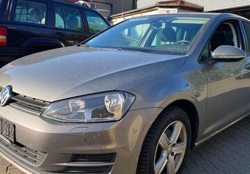 VW Golf 110.000 km 10.999 &euro; Eppstein 65817