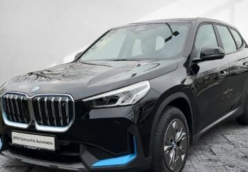 BMW iX1 10.528 km 33.988 &euro; Frankfurt 60314