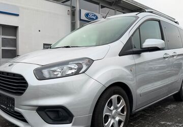 Ford Tourneo Courier 30.900 km 12.890 &euro; Nidderau-Heldenbergen 61130