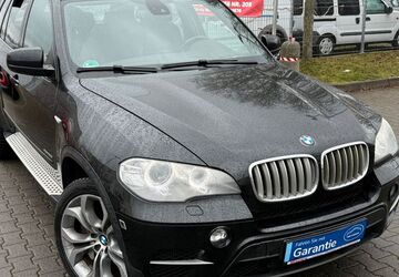 BMW X5 166.885 km 17.450 &euro; Offenbach 63071