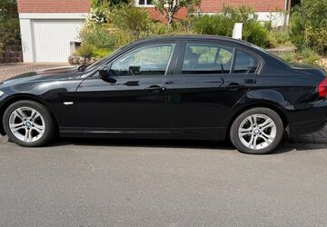 BMW 318 157.600 km 4.700 &euro; Frankfurt 60439